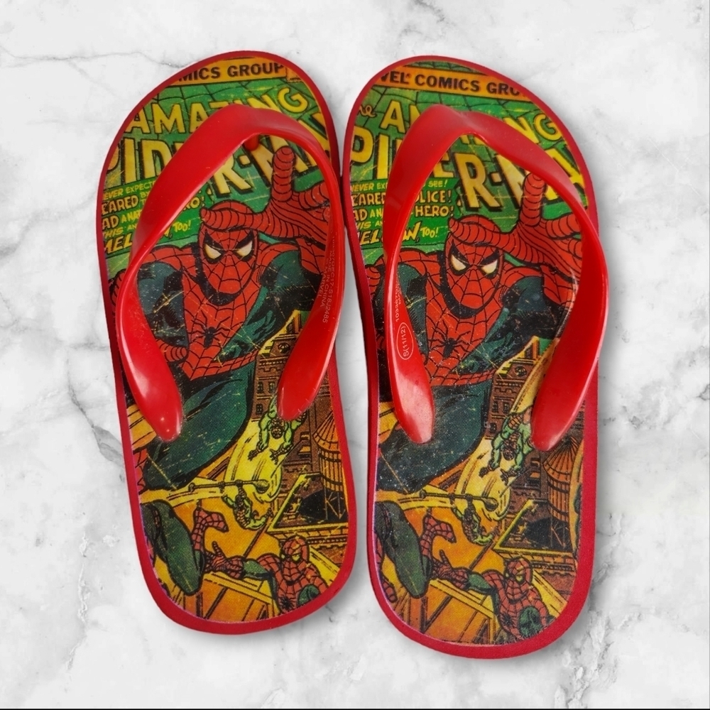 Kids Spiderman Comics Book Flip Flops Size 11/12 By Marvel Action Figure Web